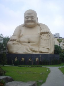 Taichung_Baojue_Buddhist_Temple3